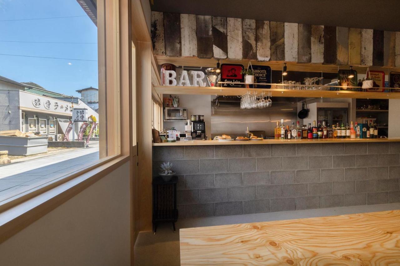 Coliving & Cafe Sando Imabari Railway Station Екстериор снимка
